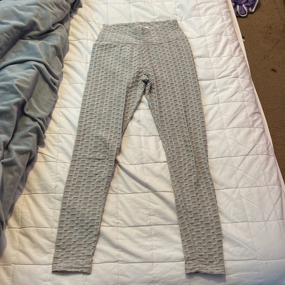 Selling clothes/shoes - Picture 9 of 15